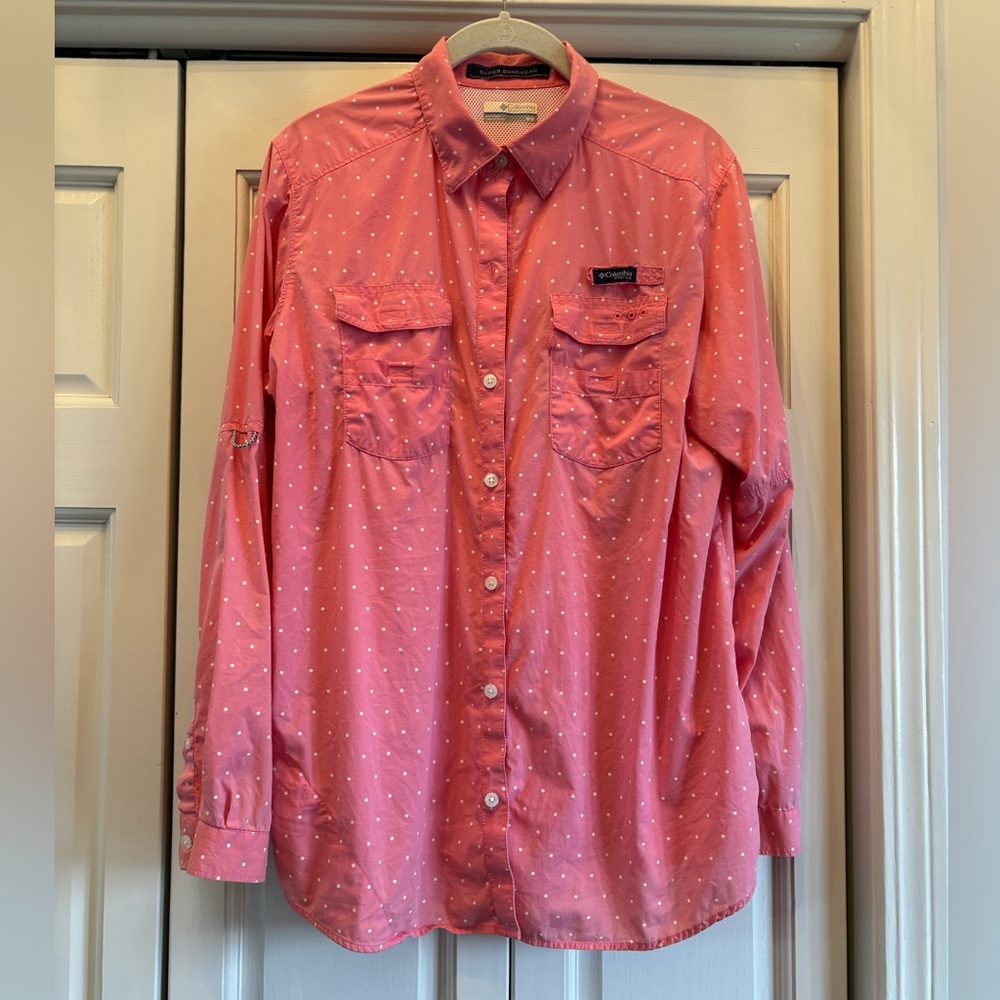 Columbia PFG, Super Bonehead, pink & white polka dot fishing shirt, M